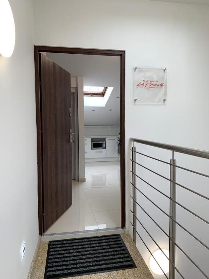 Look Of Dreams - Apartamenty Sloneczny I Ksiezycowy Będzin المظهر الخارجي الصورة