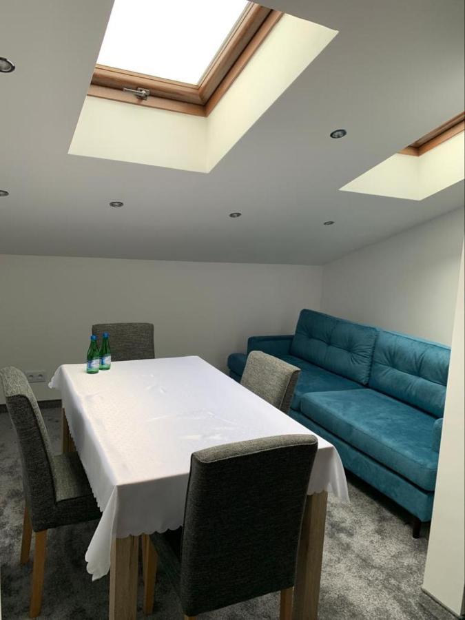 Look Of Dreams - Apartamenty Sloneczny I Ksiezycowy Będzin المظهر الخارجي الصورة